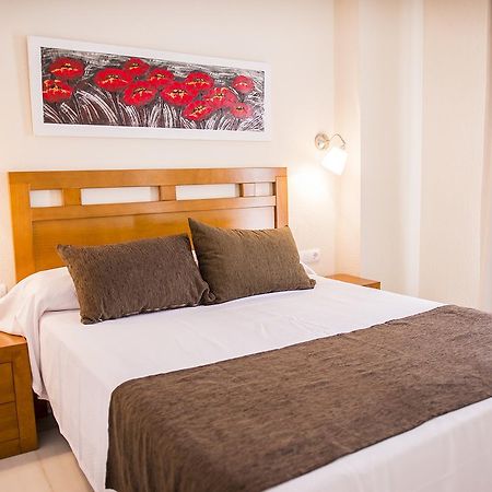 Apartamentos Fenix Beach Roquetas de Mar Extérieur photo