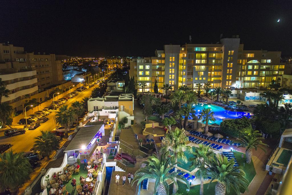 Apartamentos Fenix Beach Roquetas de Mar Extérieur photo