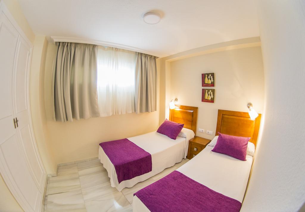 Apartamentos Fenix Beach Roquetas de Mar Extérieur photo