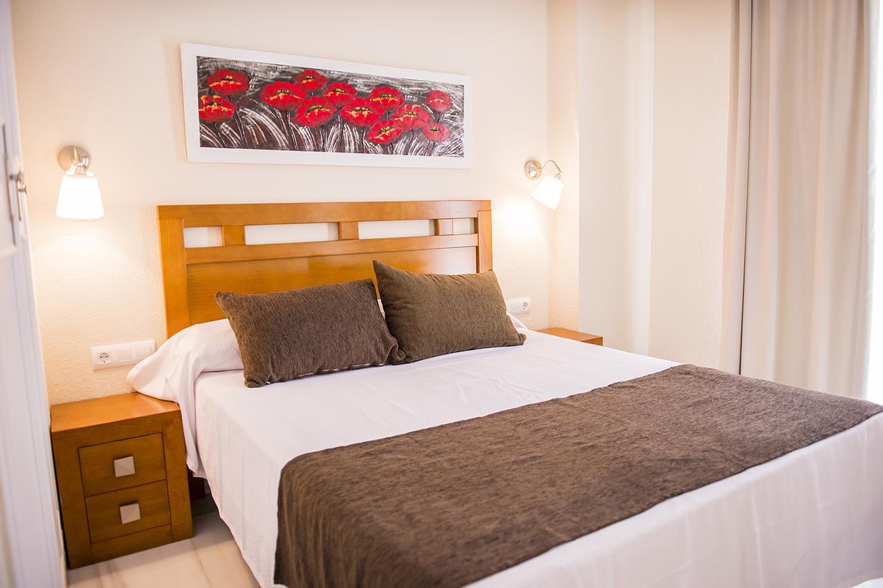 Apartamentos Fenix Beach Roquetas de Mar Extérieur photo
